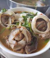 Cách Nấu Canh Chua Mắt Cá Ngừ Đại Dương