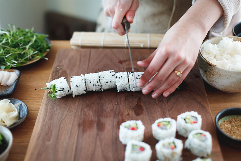 Cách làm sushi ngon chuẩn nhà hàng